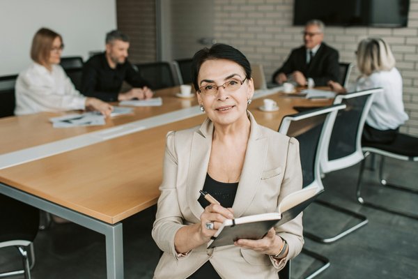 Mastering the art of executive coach training for leaders